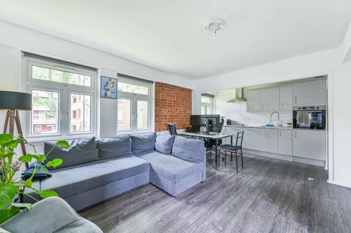 Wyndham Road, Camberwell - Photo 1