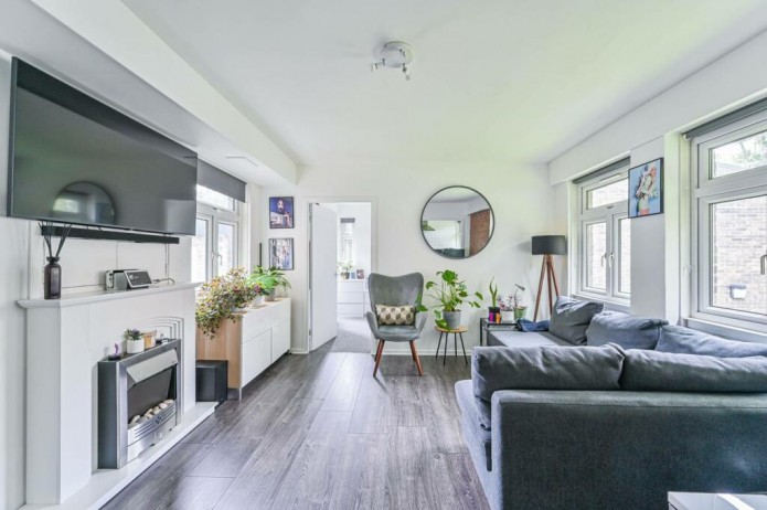 Wyndham Road, Camberwell - Photo 3