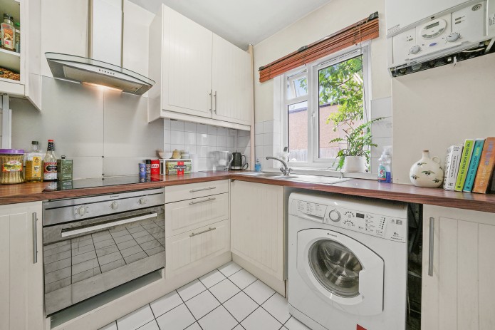 Hillmore Grove, Sydenham - Photo 4