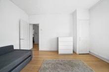 Gray House, King & Queen St